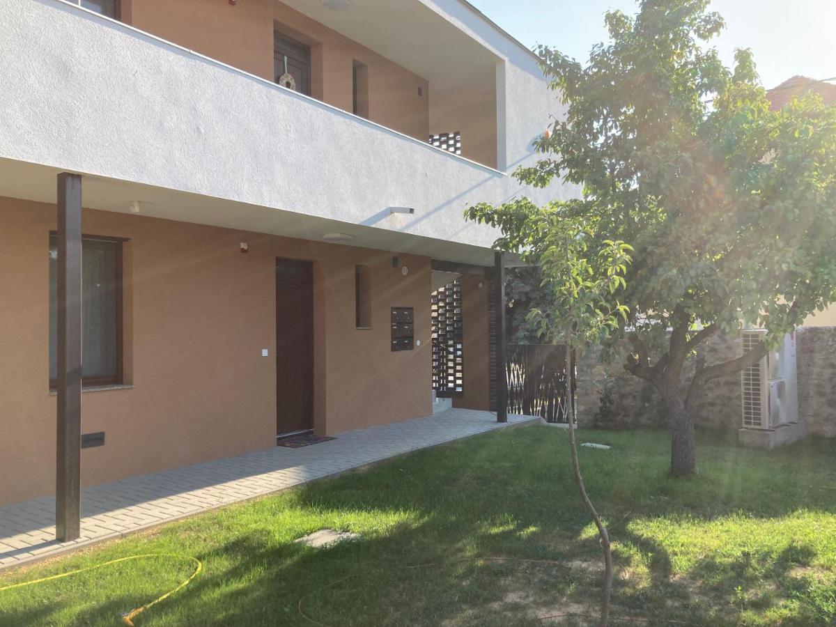 Elixir Apartman Pecsvarad Exterior photo